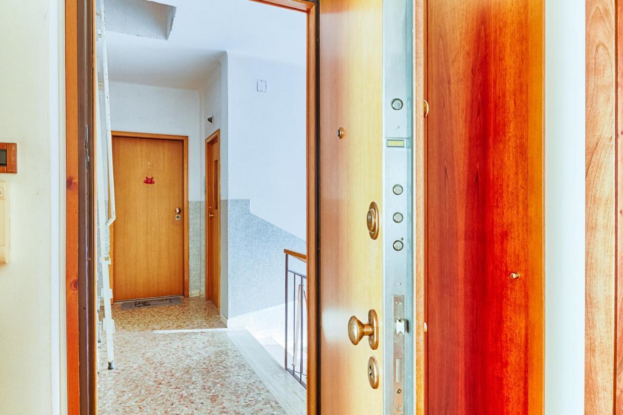 Апартаменти Ressmann 1 - 10 Min From Teatro Rossetti Трієст Екстер'єр фото