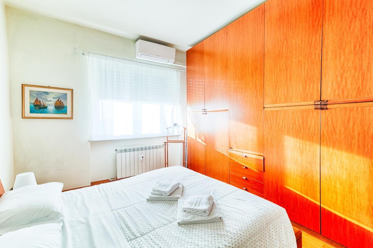 Апартаменти Ressmann 1 - 10 Min From Teatro Rossetti Трієст Екстер'єр фото