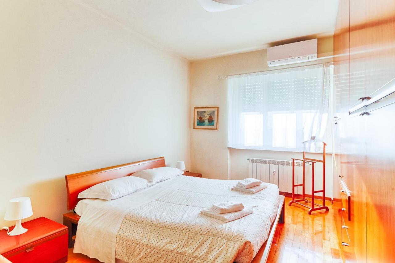 Апартаменти Ressmann 1 - 10 Min From Teatro Rossetti Трієст Екстер'єр фото